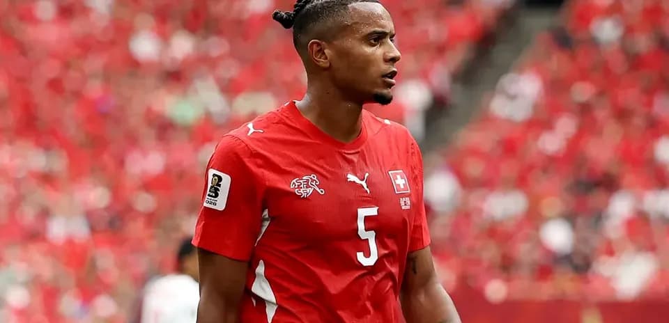 Jugador suizo en partido de fútbol