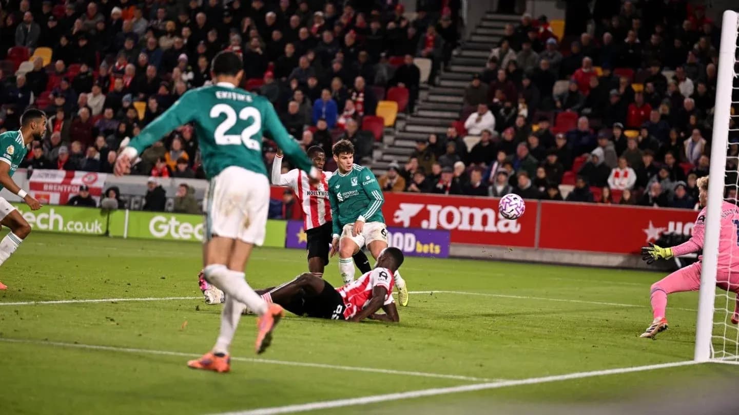Gol de Liverpool contra Brentford en Premier League