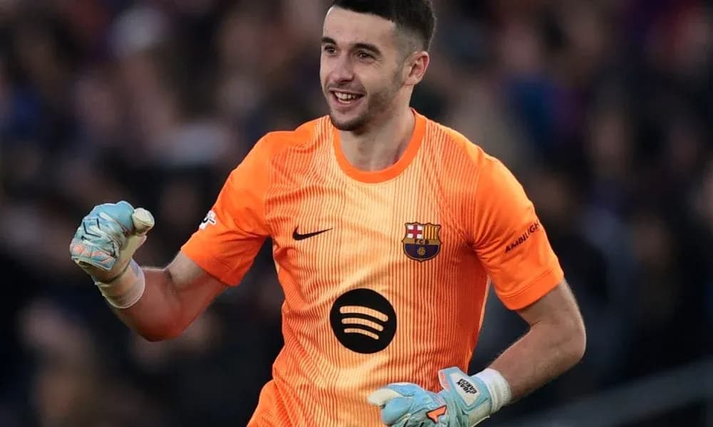 Portero de Barcelona celebrando durante el partido