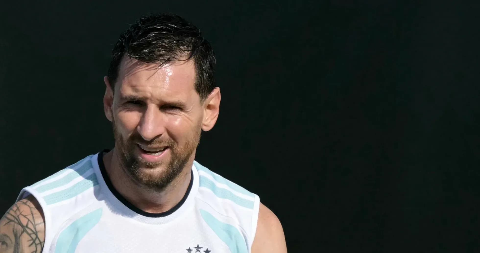 Lionel Messi durante entrenamiento con la selección argentina