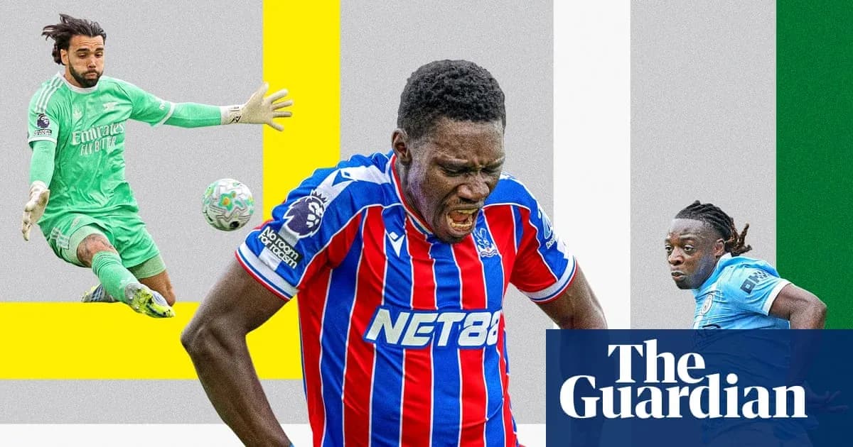 Jugador de Crystal Palace en acción durante el partido