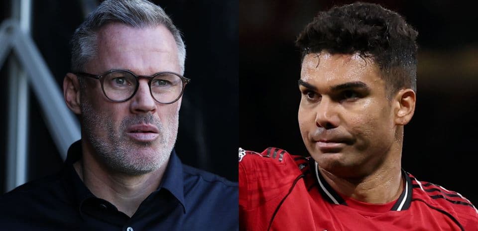 Cara a cara de dos futbolistas en la cancha