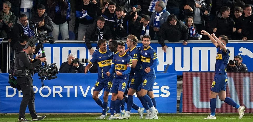 Celebración de Alavés tras un gol