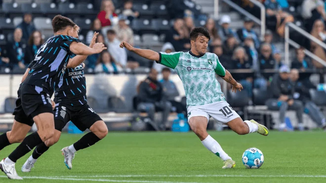 Jugador de Spokane Velocity en acción contra Boise