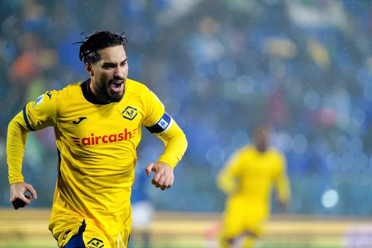 Jugador celebrando un gol en partido de fútbol