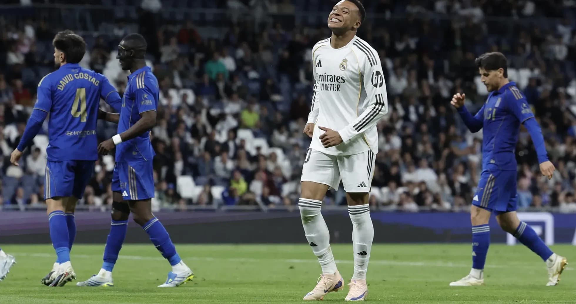 Jugadores de Real Madrid celebrando un gol