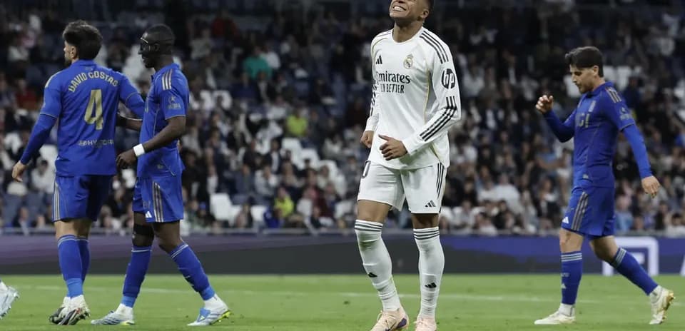 Jugadores de Real Madrid celebrando un gol