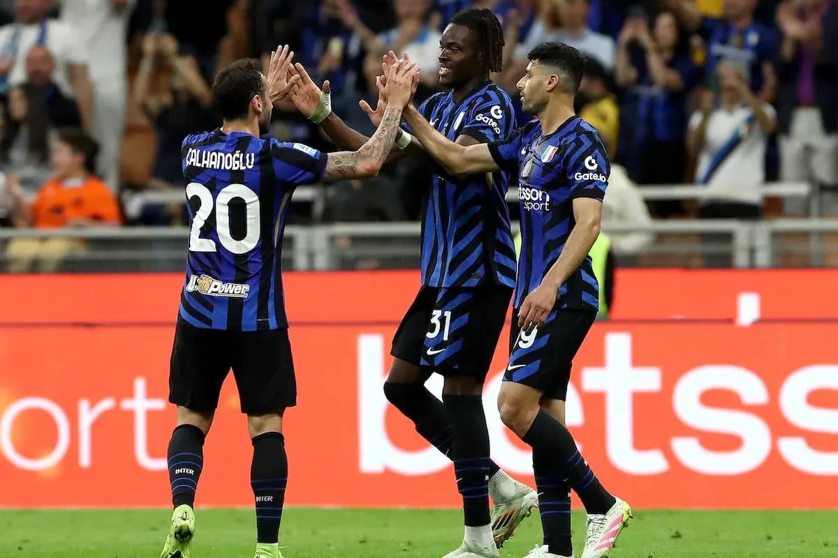 Jugadores del Inter celebrando un gol