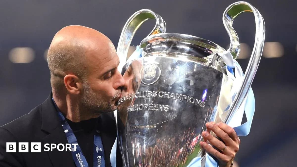 Entrenador besando la UEFA Champions League