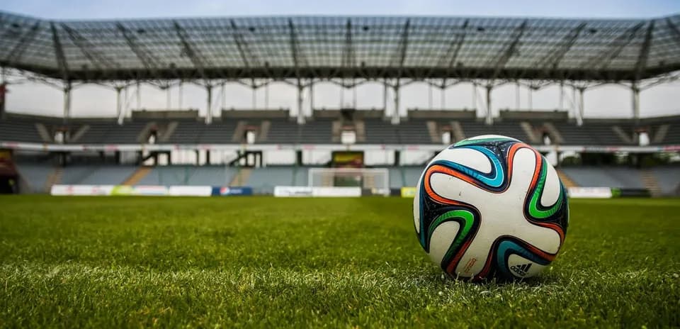 Football illustration used for match coverage - default_mkTwe4r4.webp