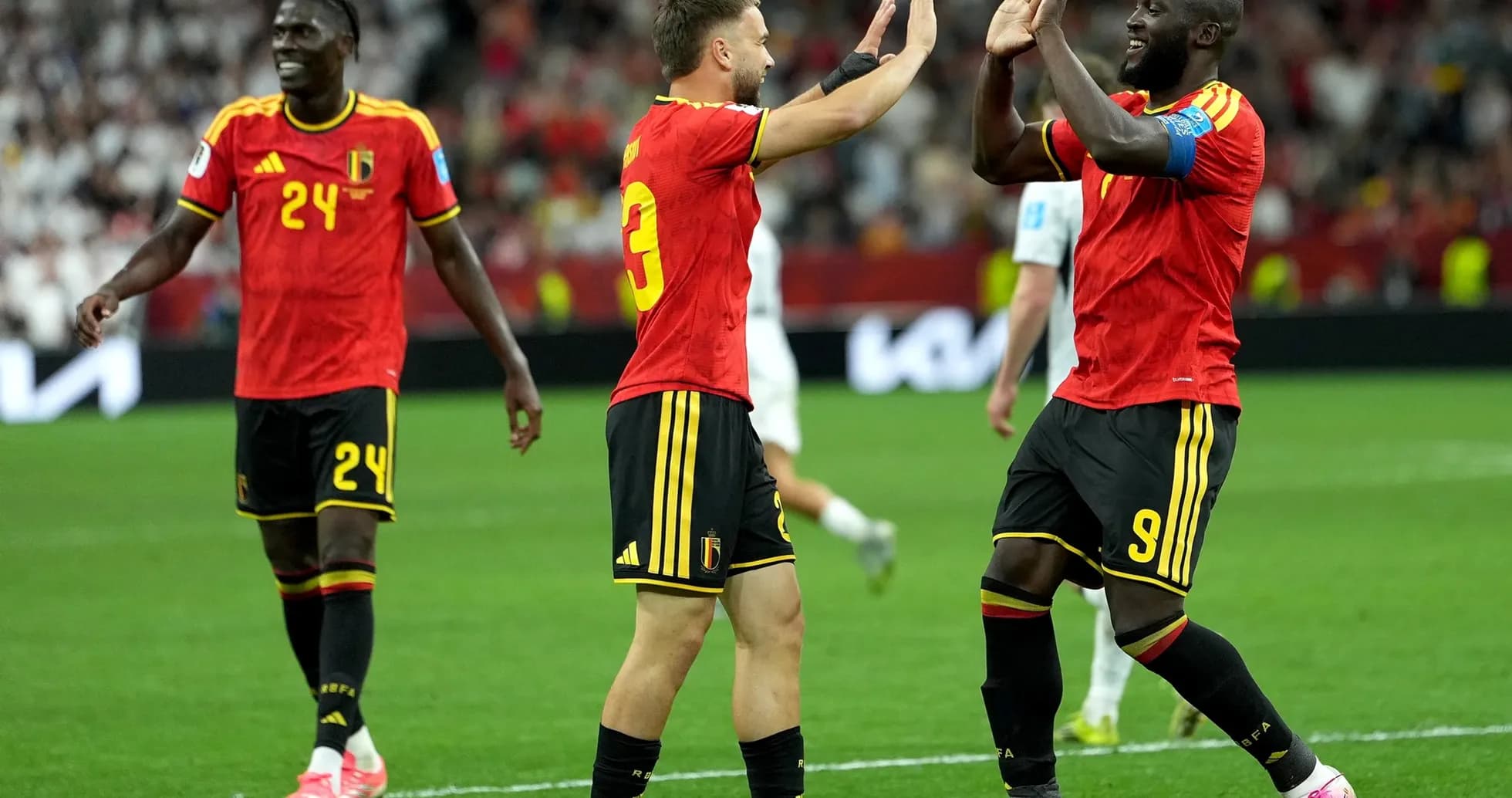 Jugadores de Bélgica celebrando un gol
