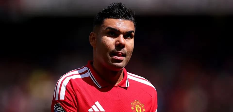 Jugador de Manchester United en campo durante partido