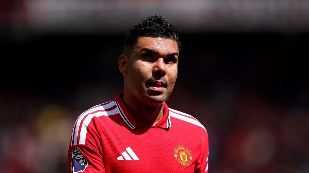 Jugador de Manchester United en campo durante partido