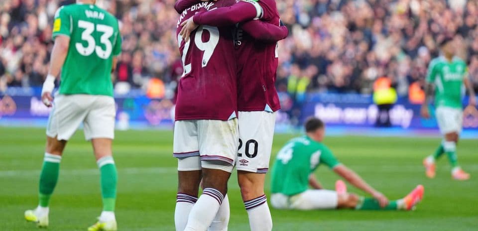 Jugadores de West Ham celebrando un gol