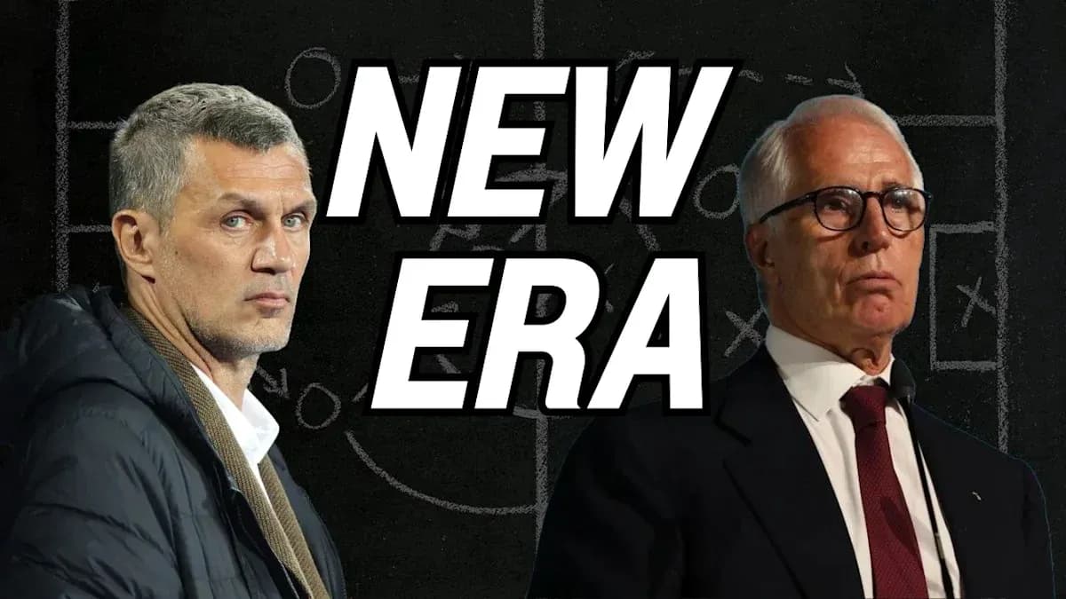 Dos directivos de fútbol frente a una pizarra táctica