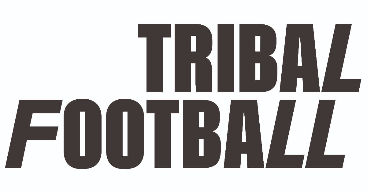 Texto que dice 'TRIBAL FOOTBALL' en negrita