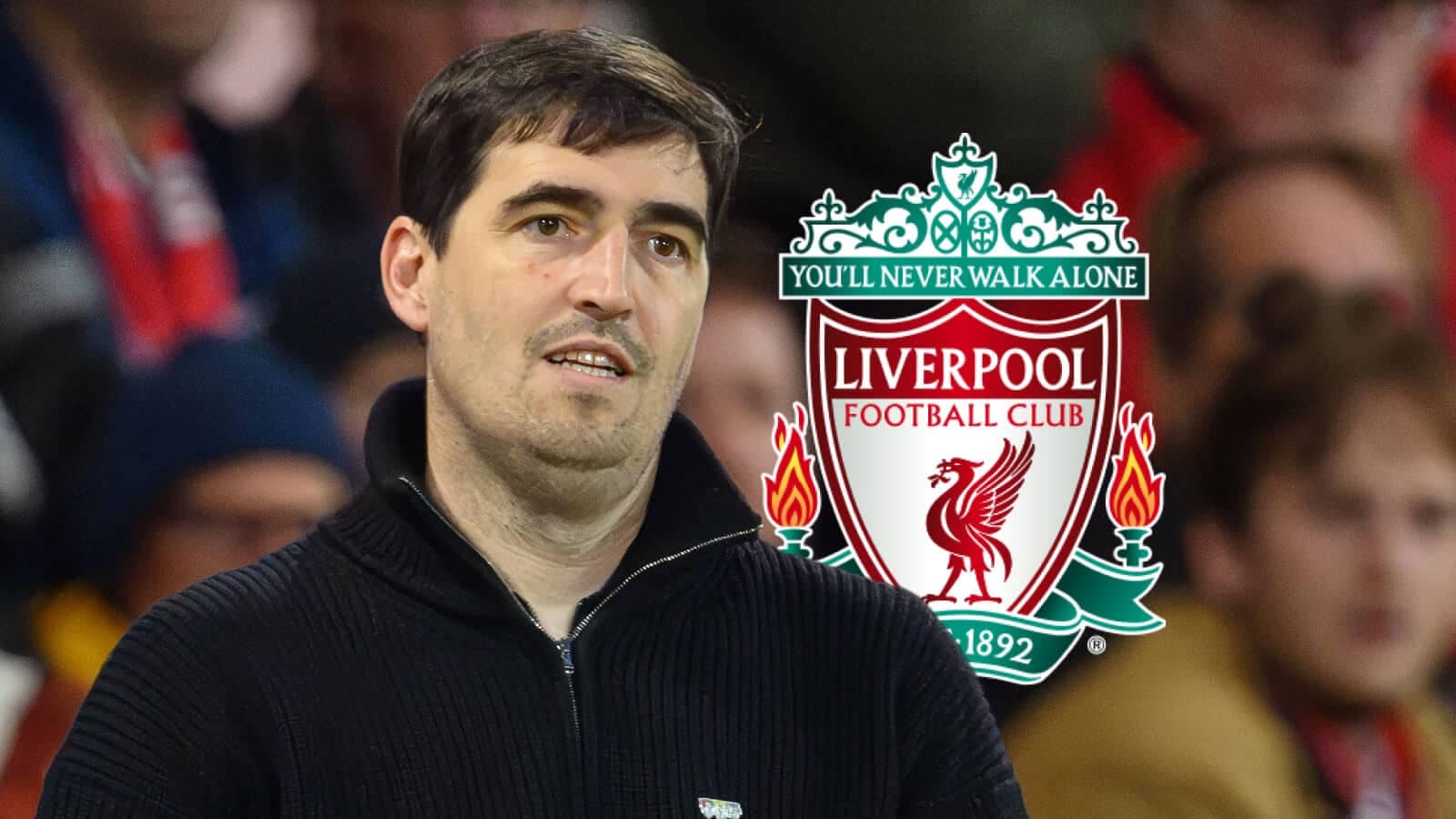 Persona observando el partido con logo de Liverpool