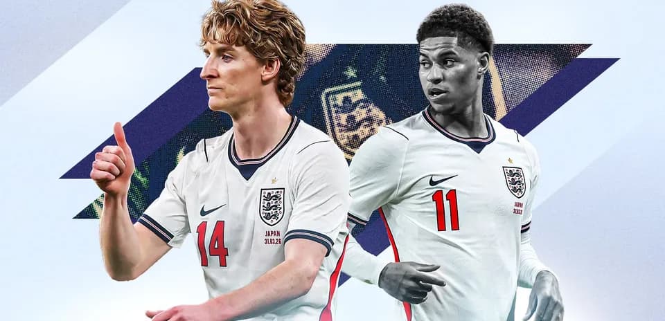 Dos jugadores de Inglaterra en uniforme de fútbol