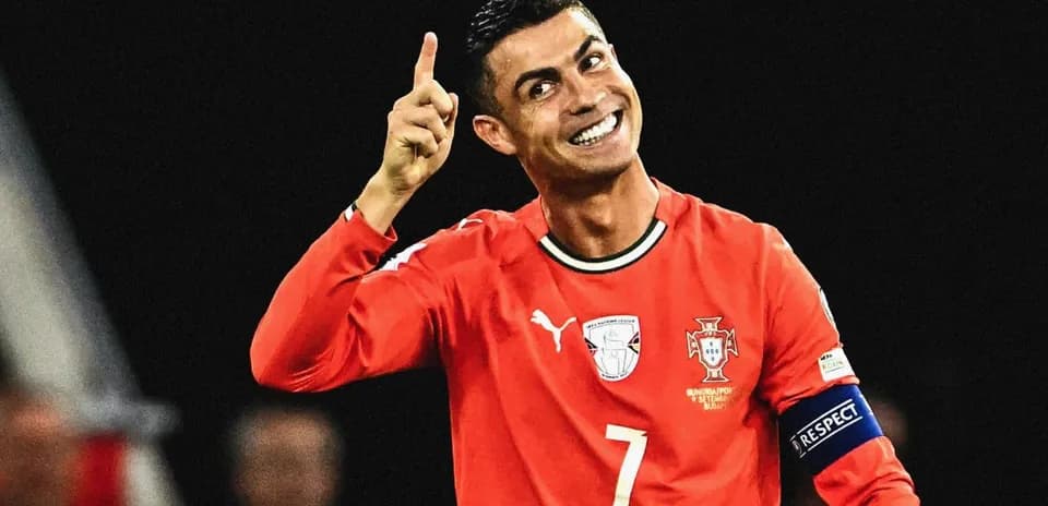 Cristiano Ronaldo celebrando en partido con Portugal
