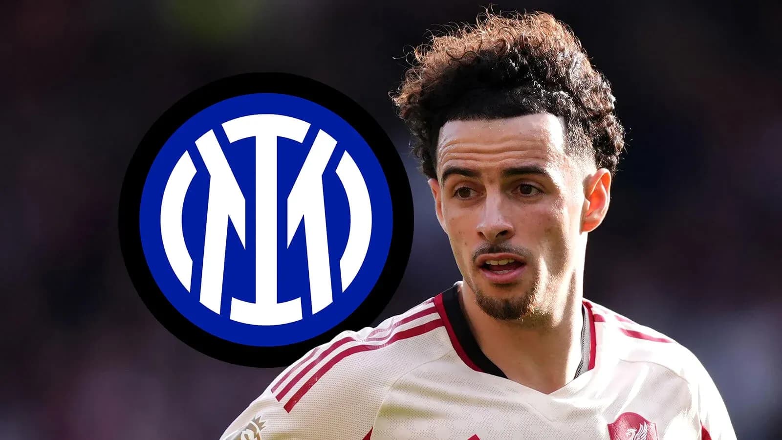 Jugador de fútbol con logo de Inter de Milán Jugador de fútbol con logo de Inter de Milán