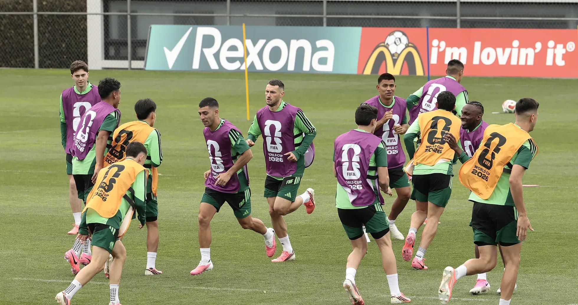 Entrenamiento de la selección de México Entrenamiento de la selección de México