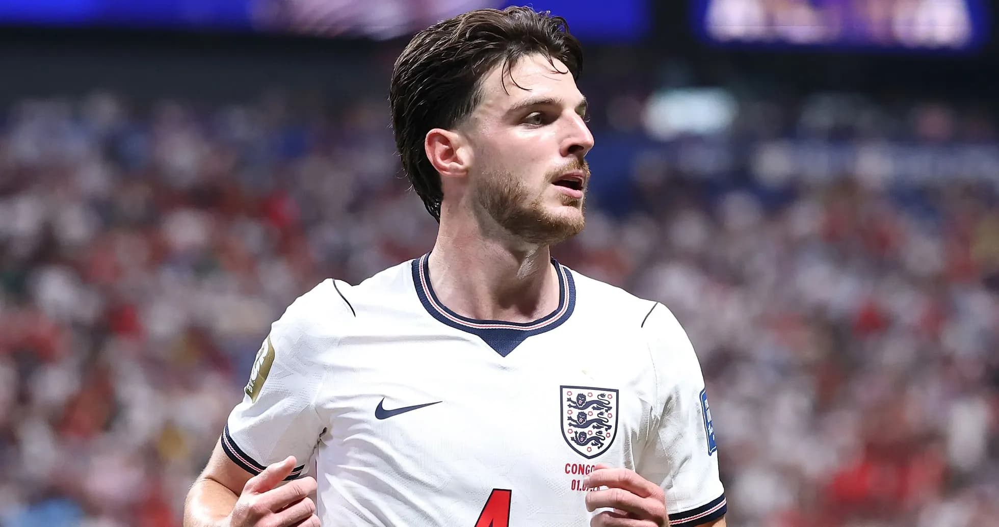 Jugador de Inglaterra en el campo durante partido Jugador de Inglaterra en el campo durante partido