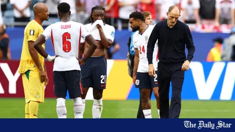 Jugadores de Inglaterra en charla tras el partido Jugadores de Inglaterra en charla tras el partido