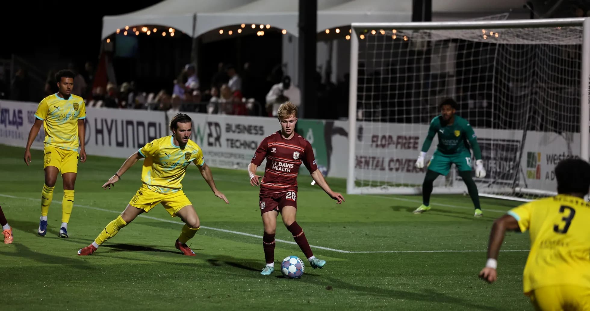 Jugador de Sacramento Republic en acción Jugador de Sacramento Republic en acción