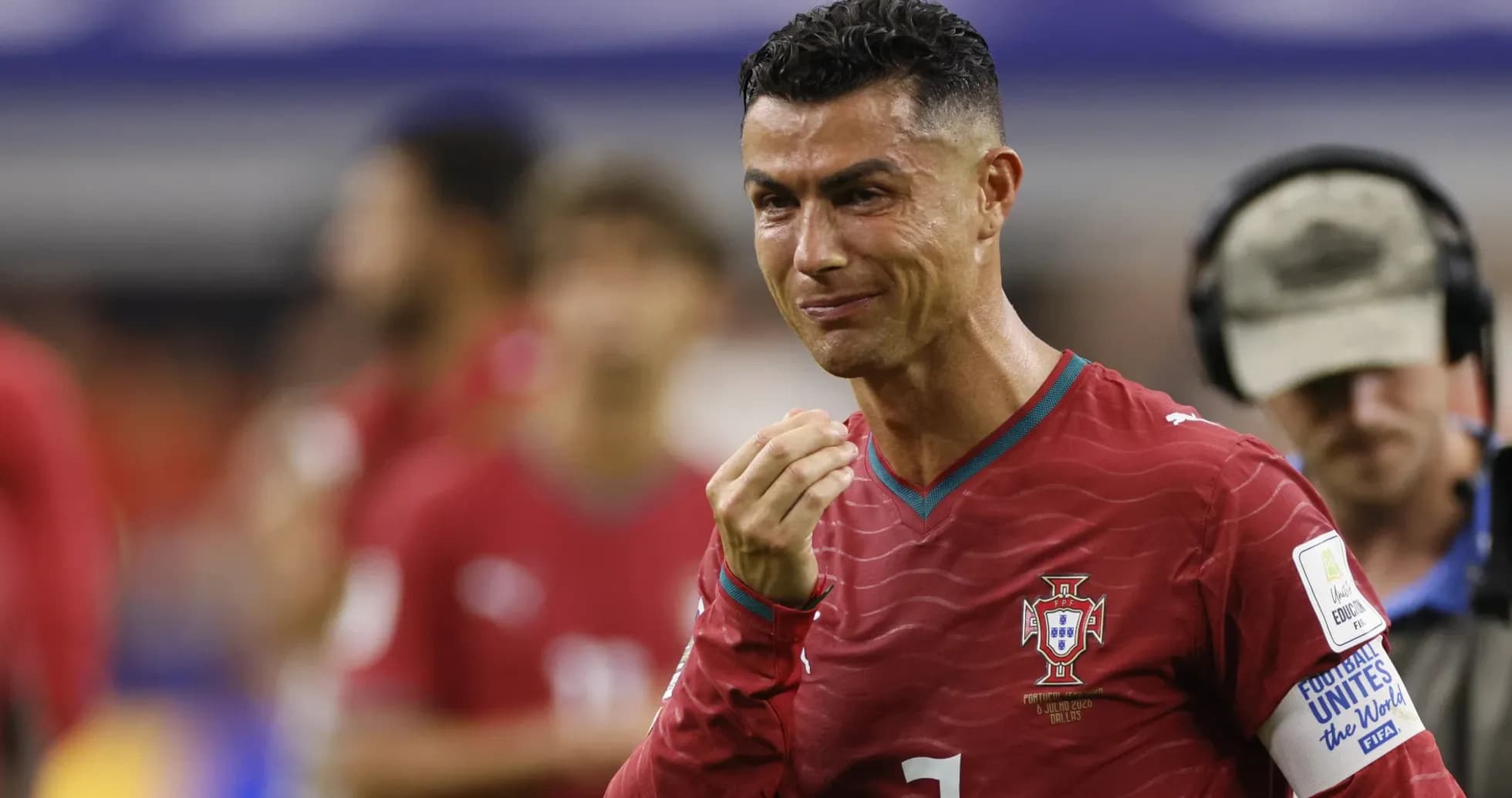Cristiano Ronaldo en partido con Portugal Cristiano Ronaldo en partido con Portugal