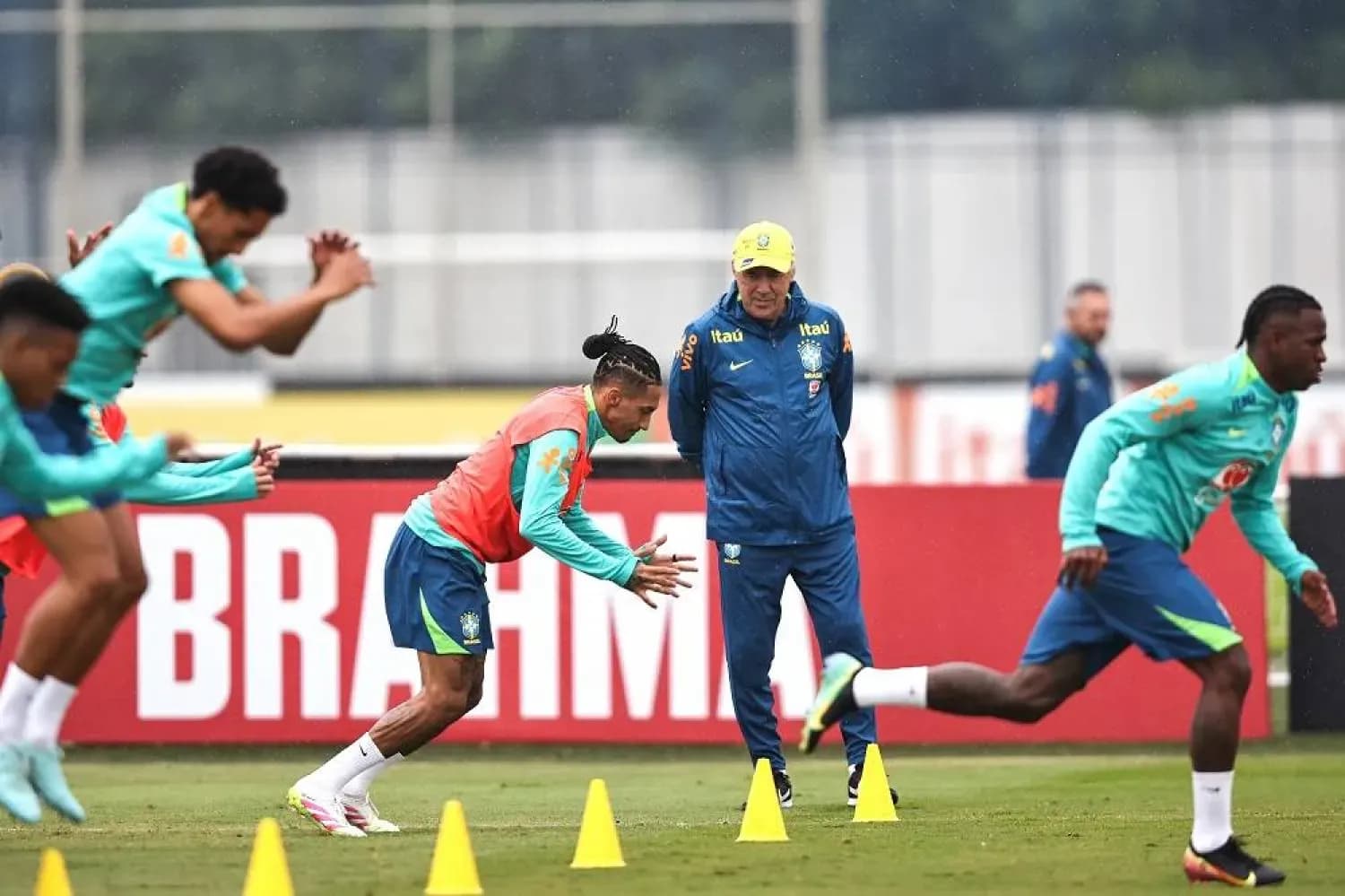 Entrenamiento de la selección brasileña de fútbol Entrenamiento de la selección brasileña de fútbol