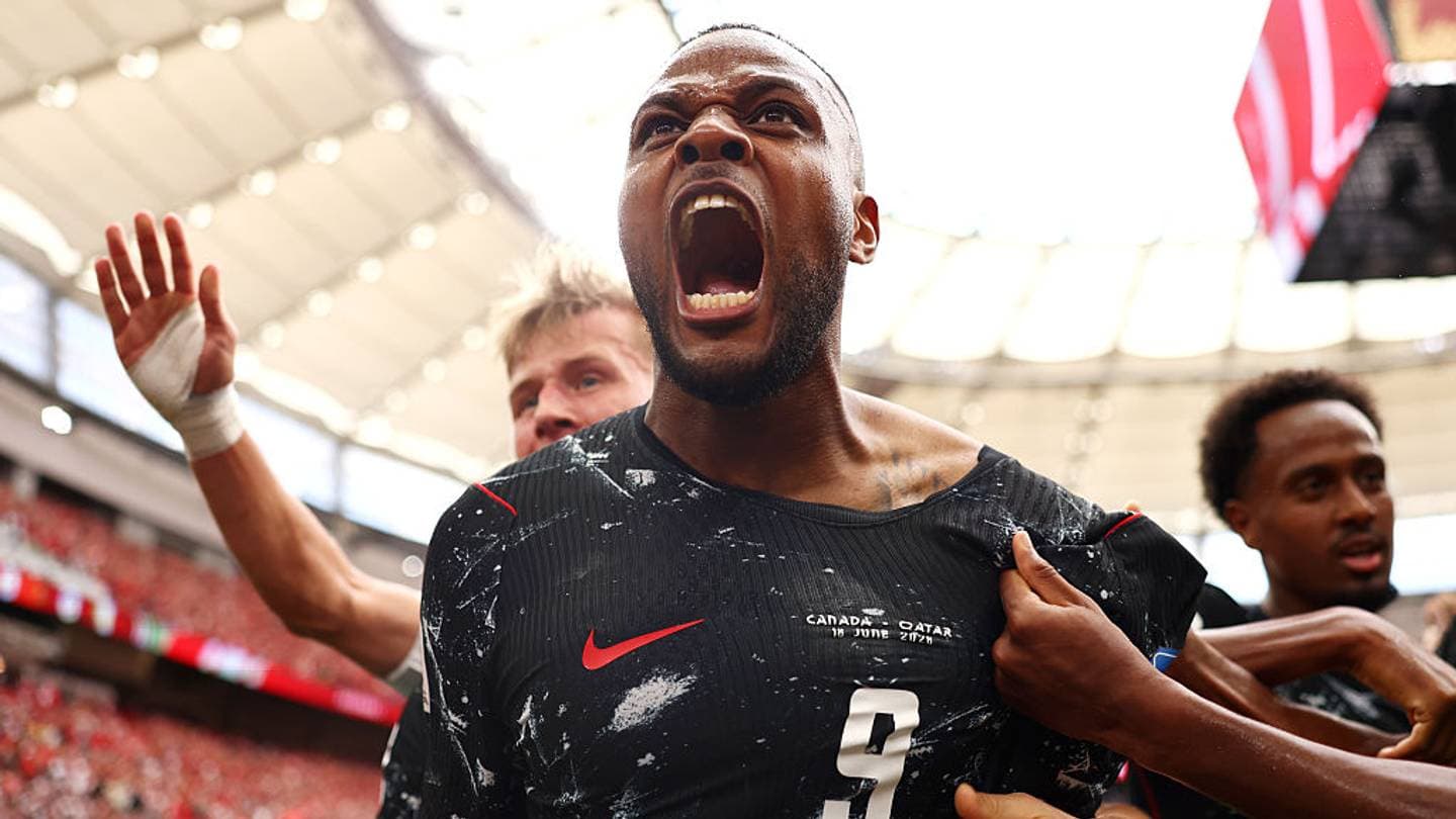 Canadá Arrasa a Qatar con un Ataque Imparable y Logra una Victoria Histórica Canadá Arrasa a Qatar con un Ataque Imparable y Logra una Victoria Histórica